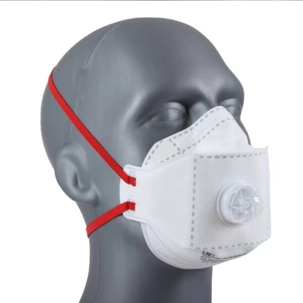 Blackrock Eazi-Breathe Mask – FFP3. Side view on head of mannequin.